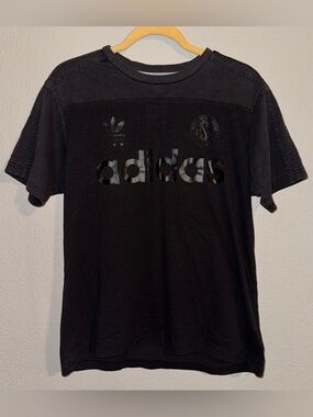 Adidas Originals Skateboarding Black Waffle Knit Panel Graphic Tee Shirt M